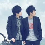 蓝色校服男生头像图片_WWW.WHOISQQ.COM