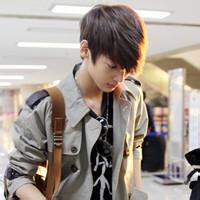 伤心男生头像图片无字_WWW.WHOISQQ.COM