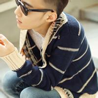 男生祈祷头像图片_WWW.WHOISQQ.COM