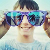 执着等候的头像图片 男生_WWW.WHOISQQ.COM