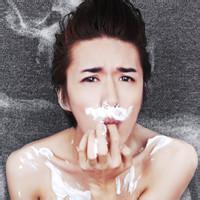 2014潇洒哥型男生头像图片_WWW.WHOISQQ.COM