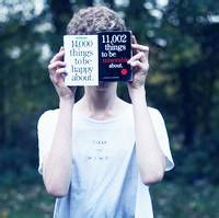 lomo风格男生头像图片_WWW.WHOISQQ.COM