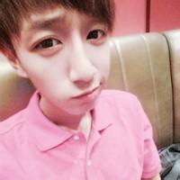 男生吃饭头像图片_WWW.WHOISQQ.COM