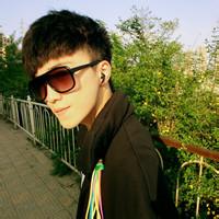 qq男生头像图片带香蕉的_WWW.WHOISQQ.COM