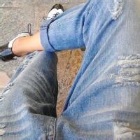 男生头像图片只拍到腿的_WWW.WHOISQQ.COM
