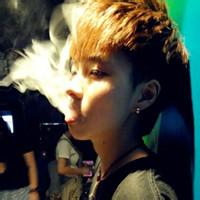 男生茶壶盖头像图片_WWW.WHOISQQ.COM