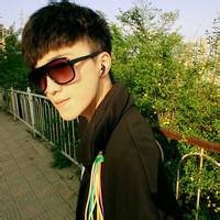 男生茶壶盖头像图片_WWW.WHOISQQ.COM