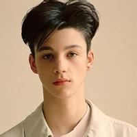 最新欧美头像图片男生_WWW.WHOISQQ.COM