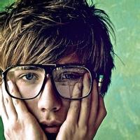 最新欧美头像图片男生_WWW.WHOISQQ.COM