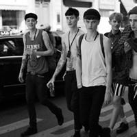 qq头像图片男生街上_WWW.WHOISQQ.COM