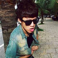 qq头像图片男生街上_WWW.WHOISQQ.COM