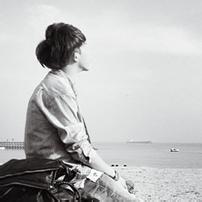 qq头像图片男生帽子背影_WWW.WHOISQQ.COM
