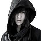 qq头像图片男生帽子背影_WWW.WHOISQQ.COM