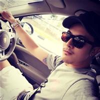 男生正身侧脸头像图片_WWW.WHOISQQ.COM
