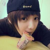 qq头像图片13岁男生_WWW.WHOISQQ.COM