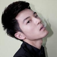 动头像图片男生_WWW.WHOISQQ.COM