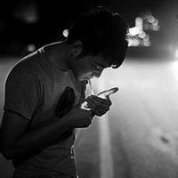 陌陌男生头像图片大图_WWW.WHOISQQ.COM