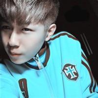 男生头像图片爬山_WWW.WHOISQQ.COM