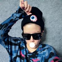 男生头像图片爬山_WWW.WHOISQQ.COM