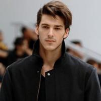 欧美男生气质头像图片_WWW.WHOISQQ.COM