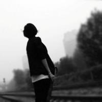 伸出一只手男生头像图片_WWW.WHOISQQ.COM
