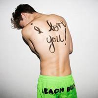 qq2014带纹身头像图片男生_WWW.WHOISQQ.COM