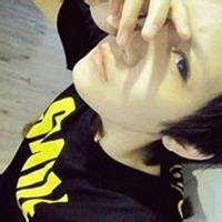 yy阳光男生头像图片_WWW.WHOISQQ.COM