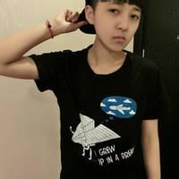 男生黑色沉沦头像图片_WWW.WHOISQQ.COM