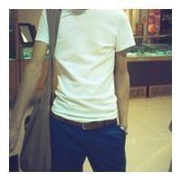 qq 成熟男生头像图片衬衫_WWW.WHOISQQ.COM