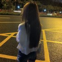 qq头像图片男生帅气含玫瑰_WWW.WHOISQQ.COM