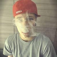 男生夸张大笑头像图片_WWW.WHOISQQ.COM