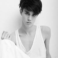 超个性的男生头像图片_WWW.WHOISQQ.COM