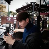 关于雨的qq头像图片男生_WWW.WHOISQQ.COM