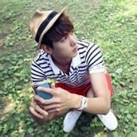 男生头像图片草地_WWW.WHOISQQ.COM
