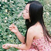 男生头像图片草地_WWW.WHOISQQ.COM