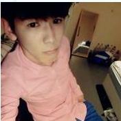蓝粉色男生头像图片_WWW.WHOISQQ.COM
