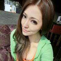 男生西瓜头亲女生头像图片_WWW.WHOISQQ.COM