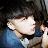 帅男生球球头像图片_WWW.WHOISQQ.COM