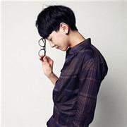 白色头像图片全白男生_WWW.WHOISQQ.COM