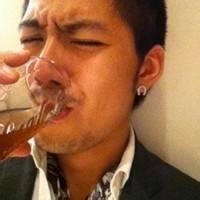 qq头像图片疯狂的男生_WWW.WHOISQQ.COM