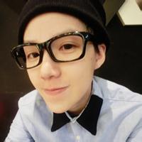 qq头像图片男生惊悚_WWW.WHOISQQ.COM