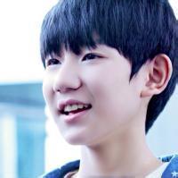 qq头像图片男生tfboy_WWW.WHOISQQ.COM