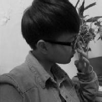 男生侧脸背影头像图片_WWW.WHOISQQ.COM
