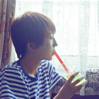 傻傻的头像图片男生的_WWW.WHOISQQ.COM