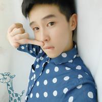 傻傻的头像图片男生的_WWW.WHOISQQ.COM