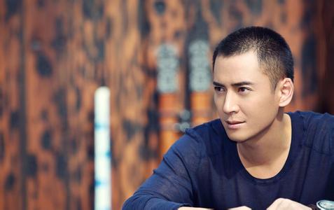 短发平头男生头像图片_WWW.WHOISQQ.COM