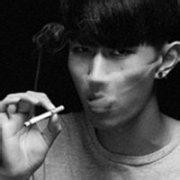 黑色qq男生励志头像图片_WWW.WHOISQQ.COM