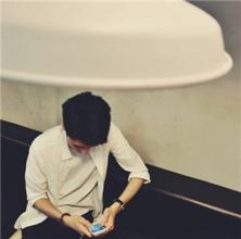 qw头像图片光头男生_WWW.WHOISQQ.COM