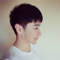 qq头像图片男生清新侧脸_WWW.WHOISQQ.COM
