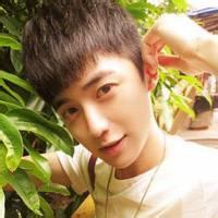 qq头像图片男生清新侧脸_WWW.WHOISQQ.COM